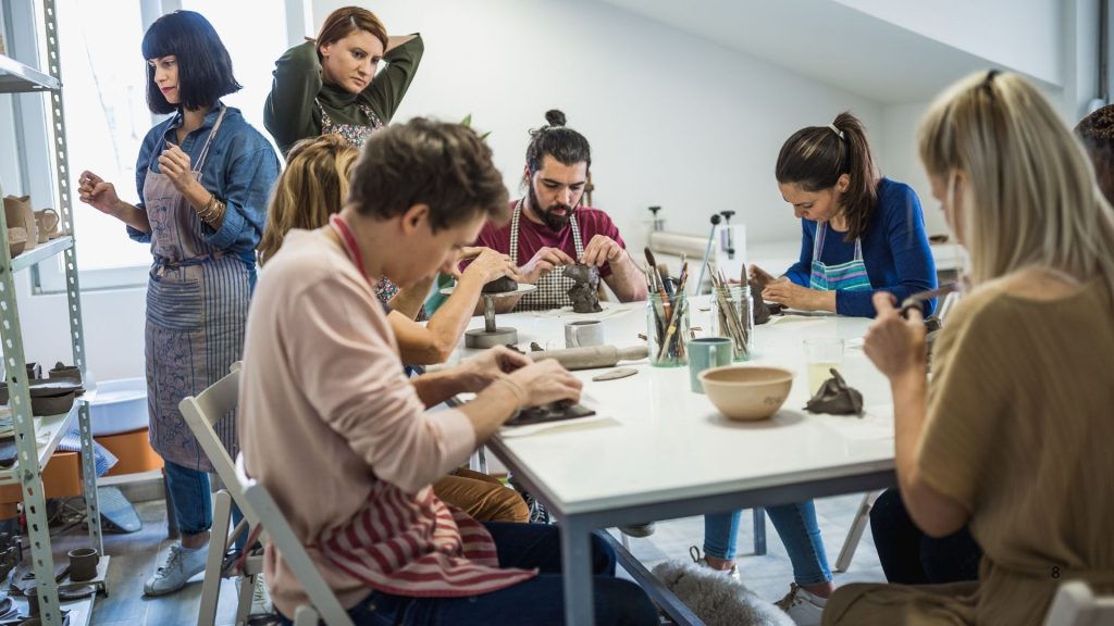 Grupa studentów uczestnicząca w warsztacie 